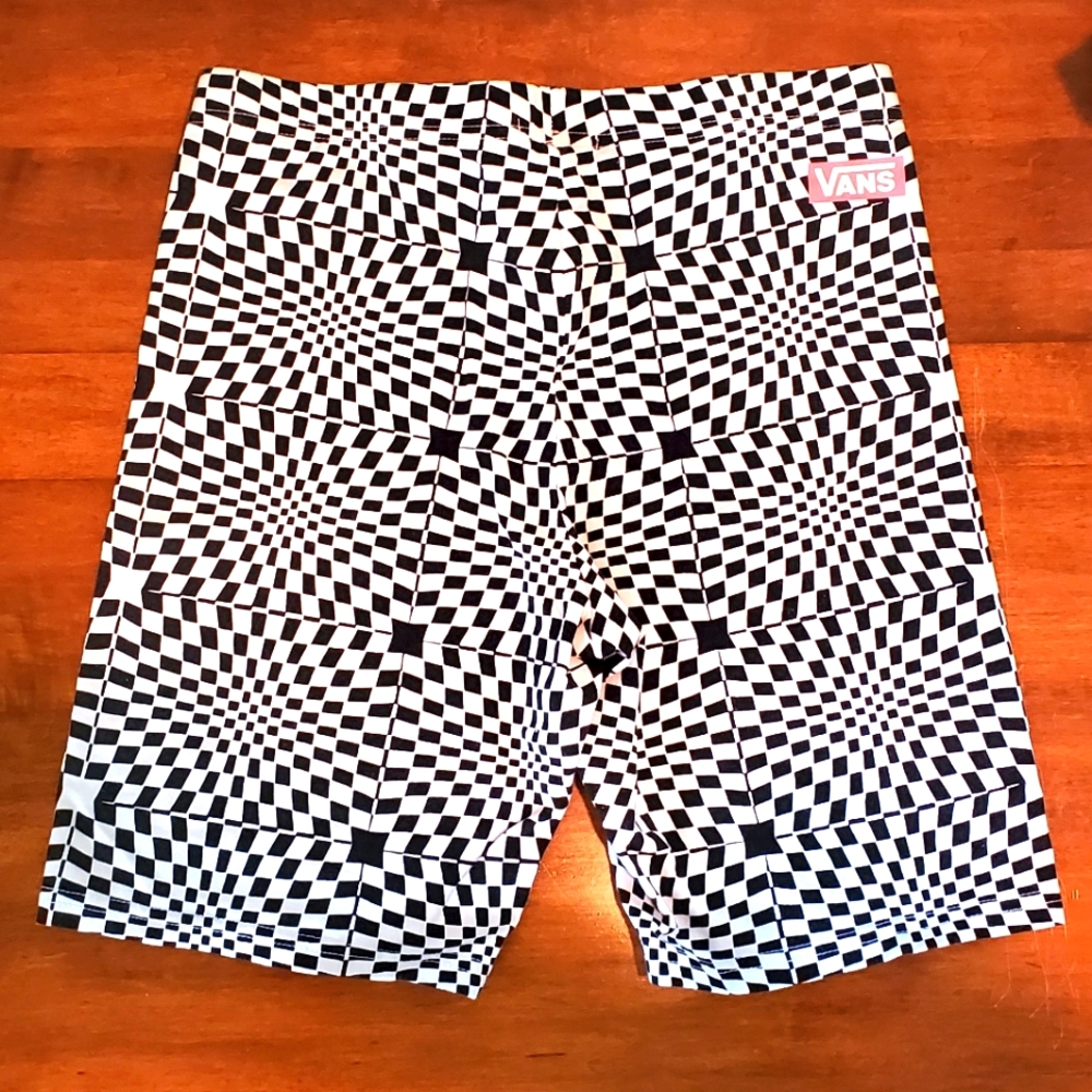 Vans Optical Illusion Trippy Biker Shorts